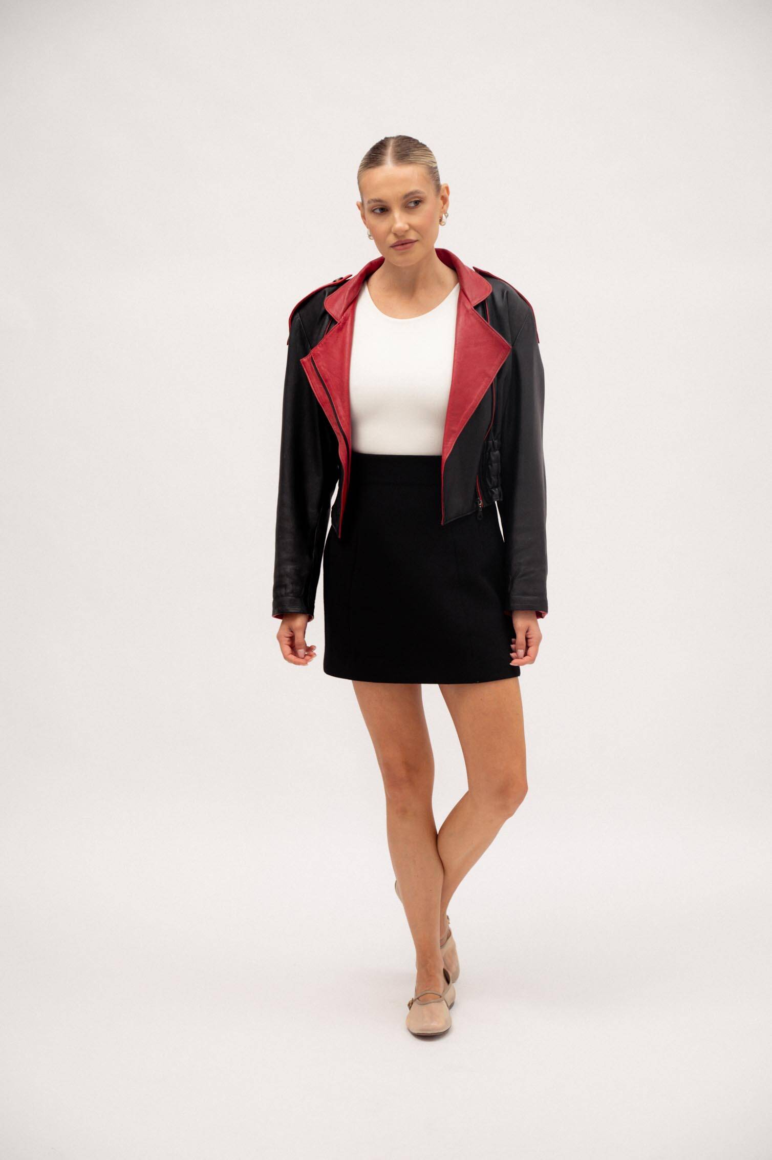 BLACK SHORT LEATHER JACKET WITH RED ELEMENTS