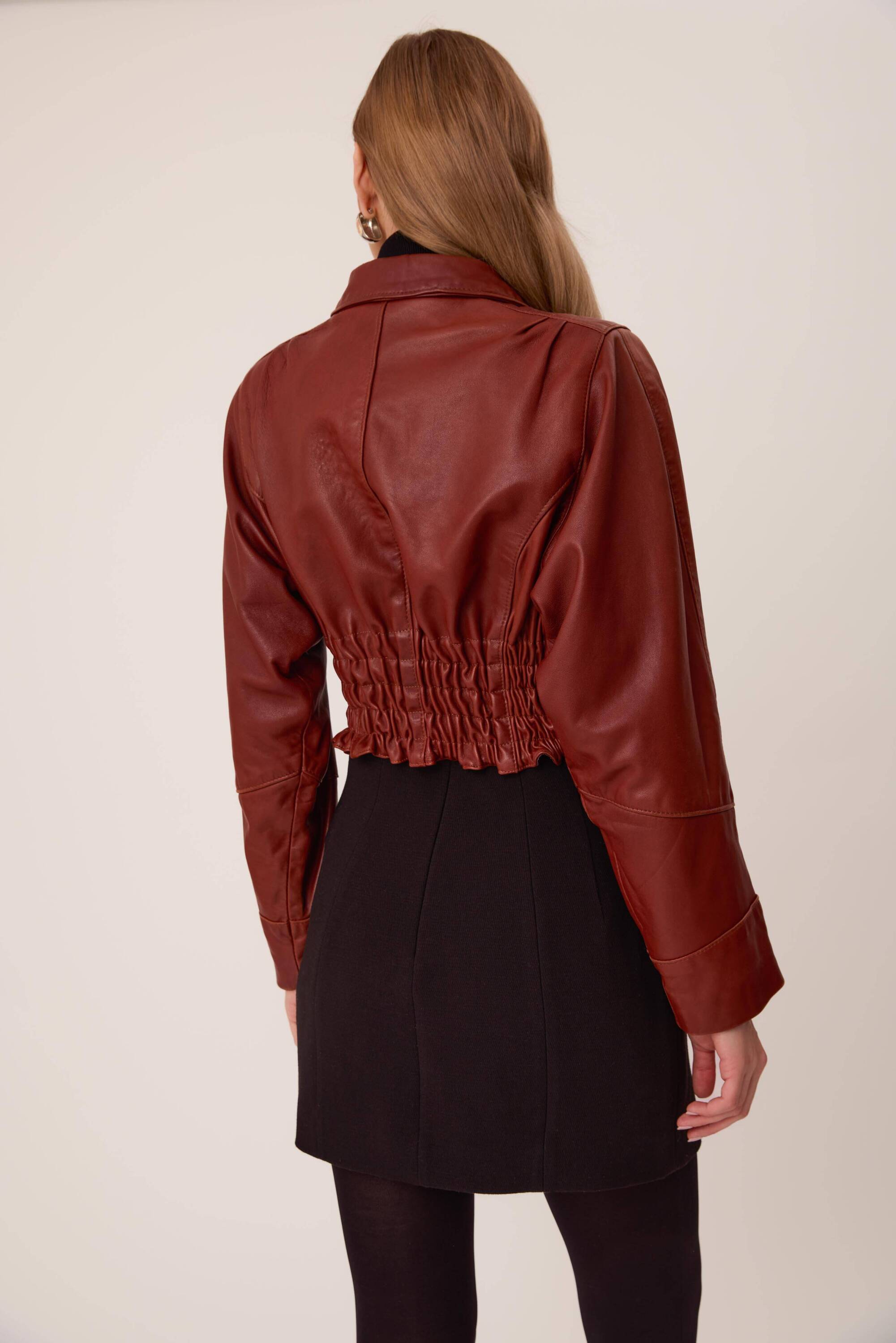 BROWN LEATHER JACKET