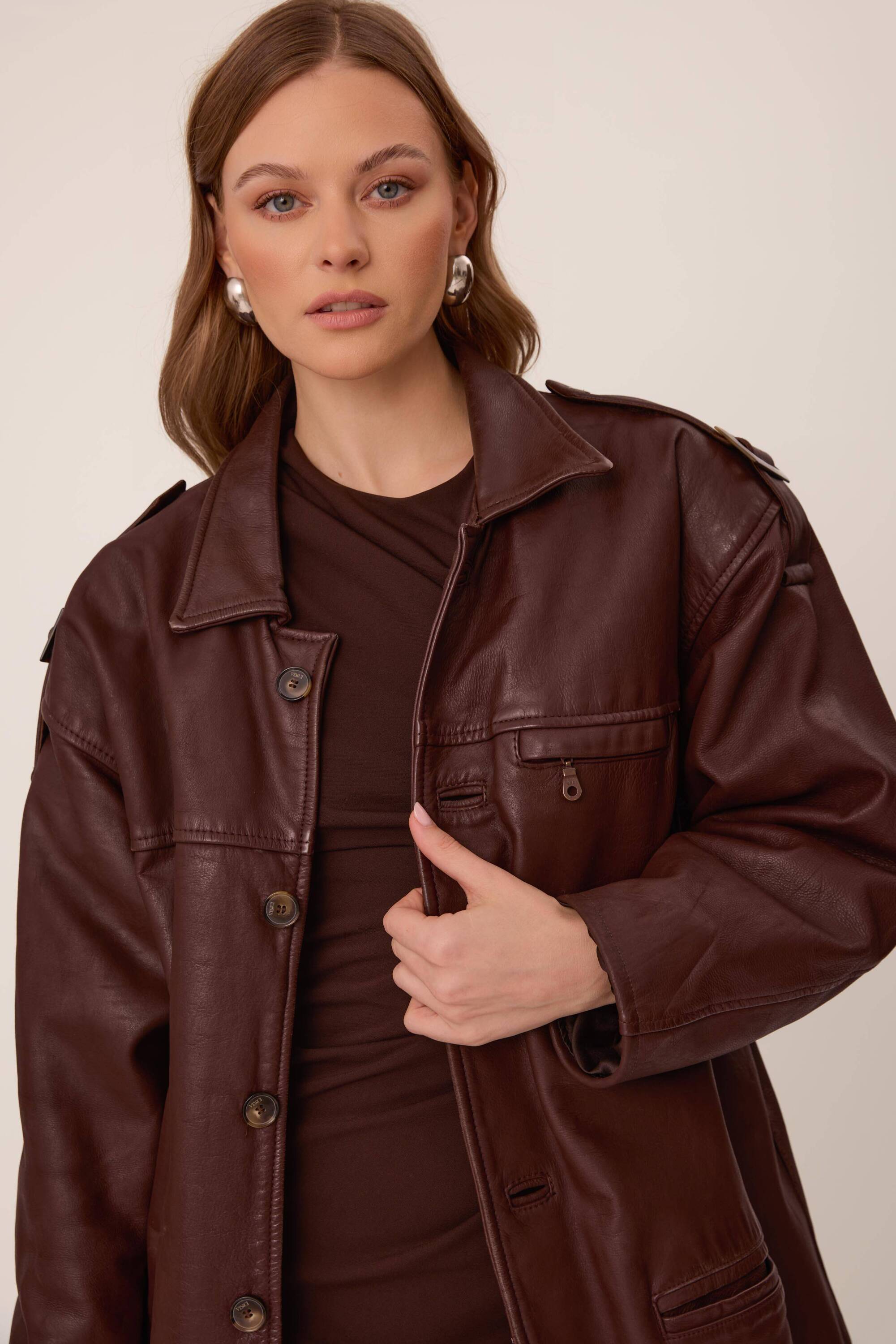 LONG BROWN LEATHER JACKET