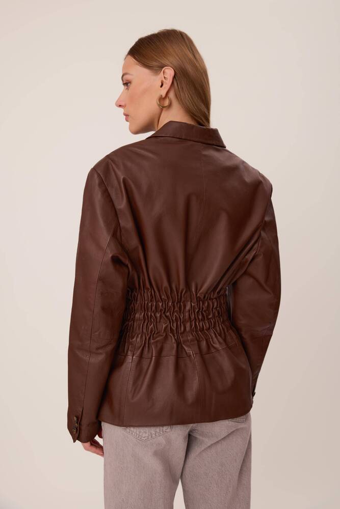 LONG BROWN FITTED LEATHER JACKET