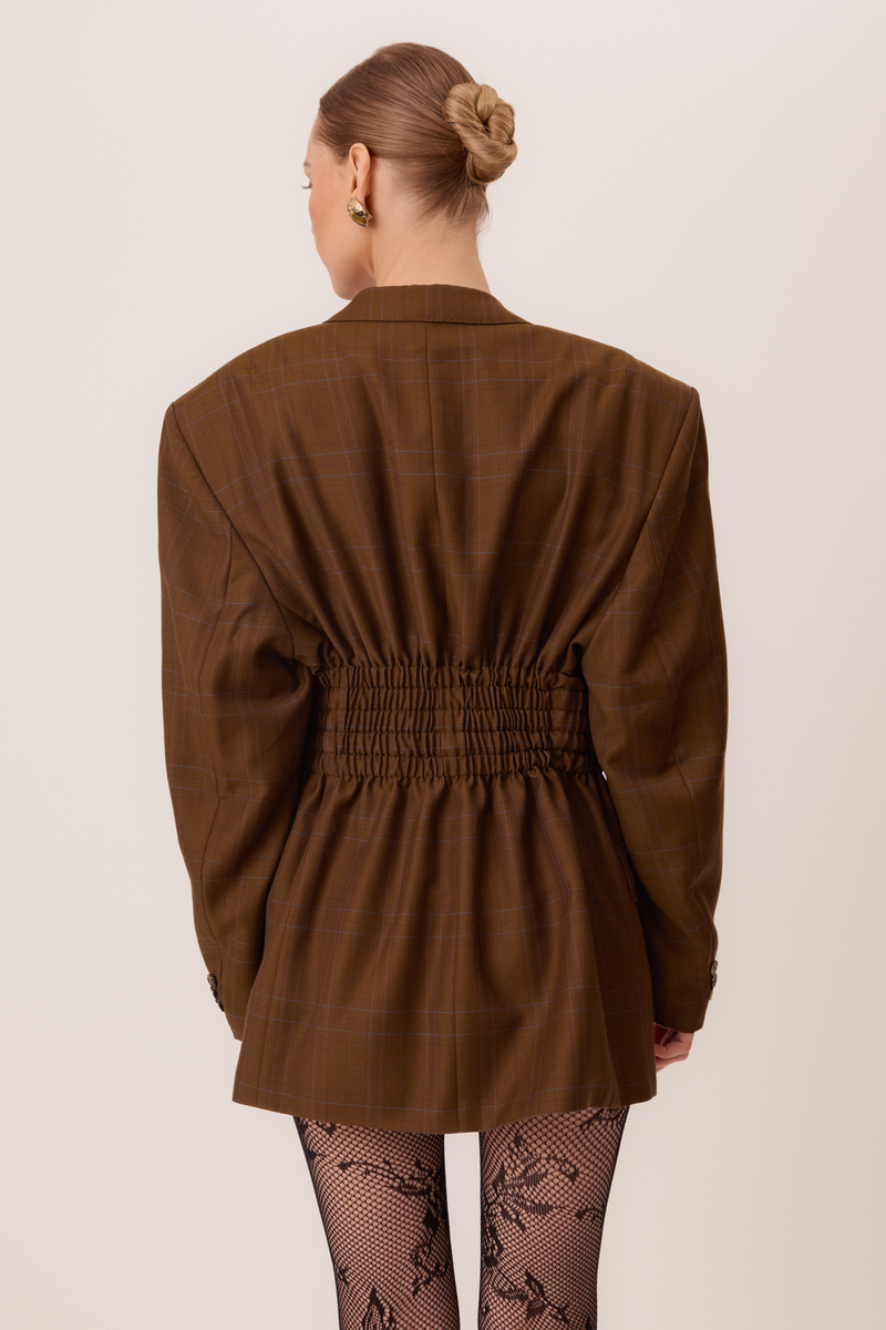 BROWN DOUBLE-BREASED TAIL JACKET WITH A DELICATE CHECK