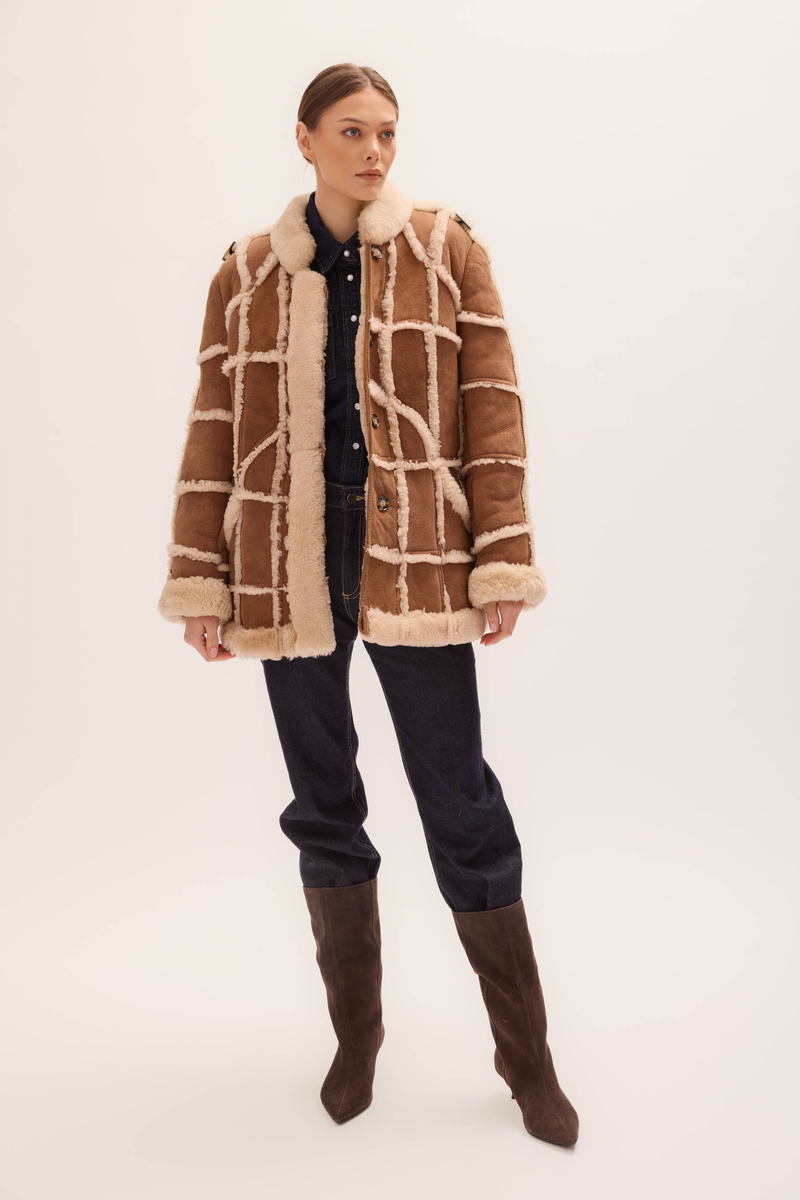 LONG BROWN NATURAL SHEEPSKIN