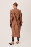 LONG BEIGE LEATHER COAT WITH ADJUSTABLE WAIST