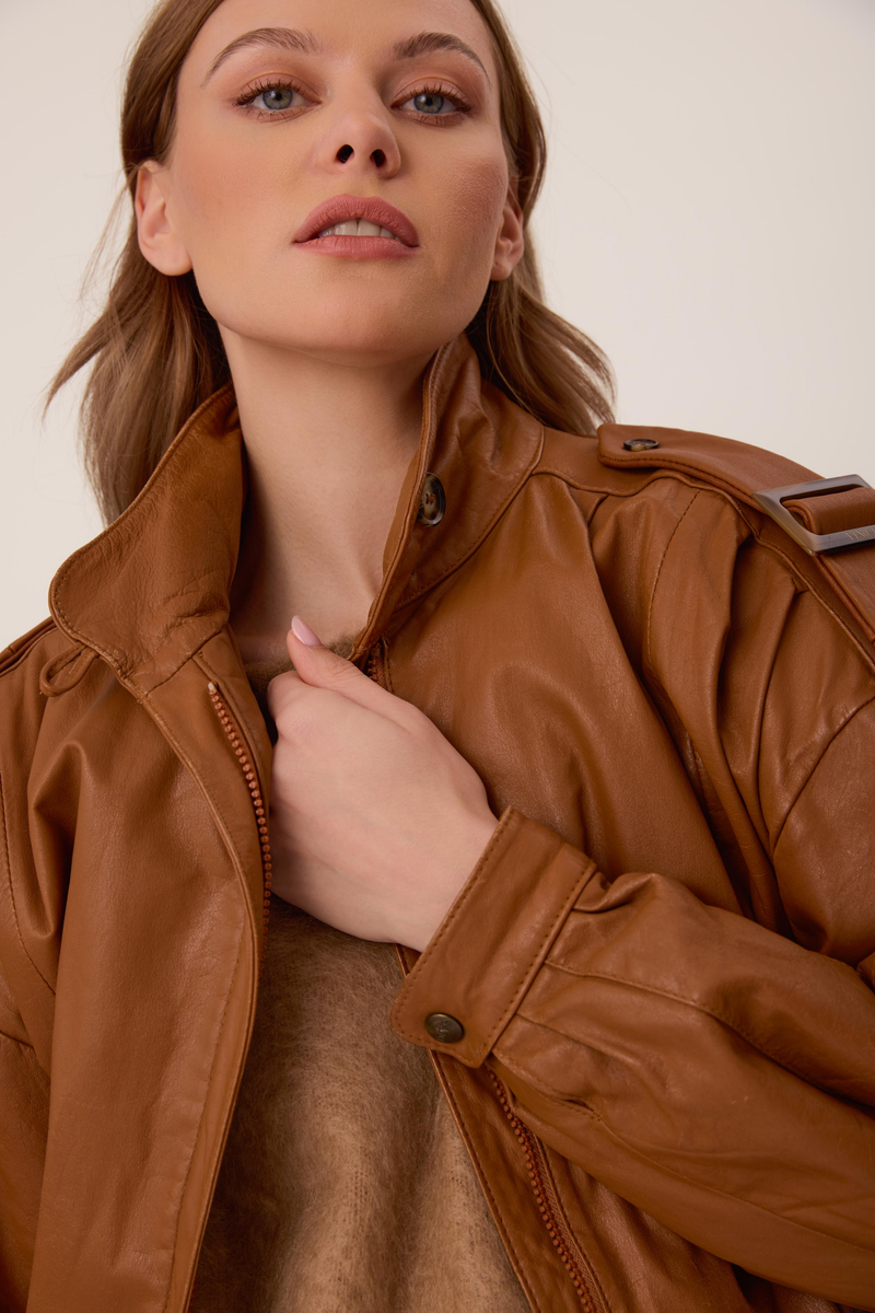 CARAMEL LEATHER JACKET