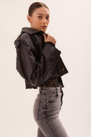 BLACK FITTED LEATHER JACKET WITH EPADS