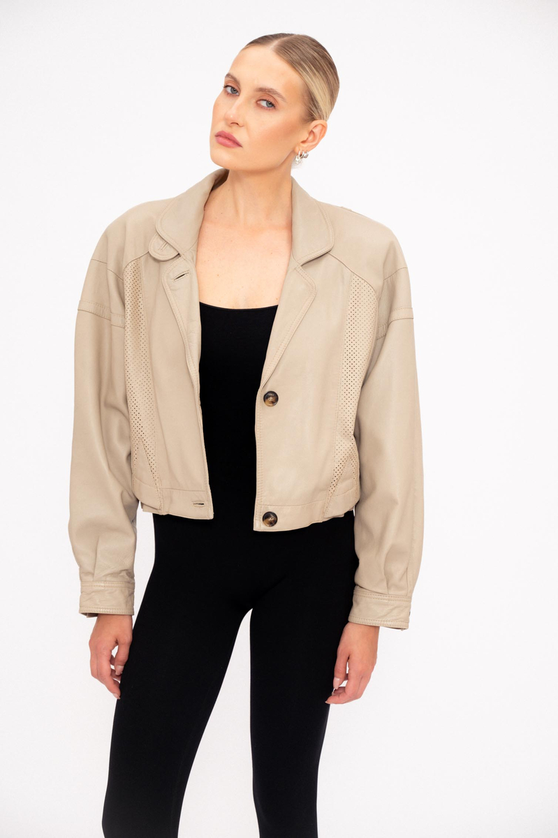 BEIGE LEATHER JACKET