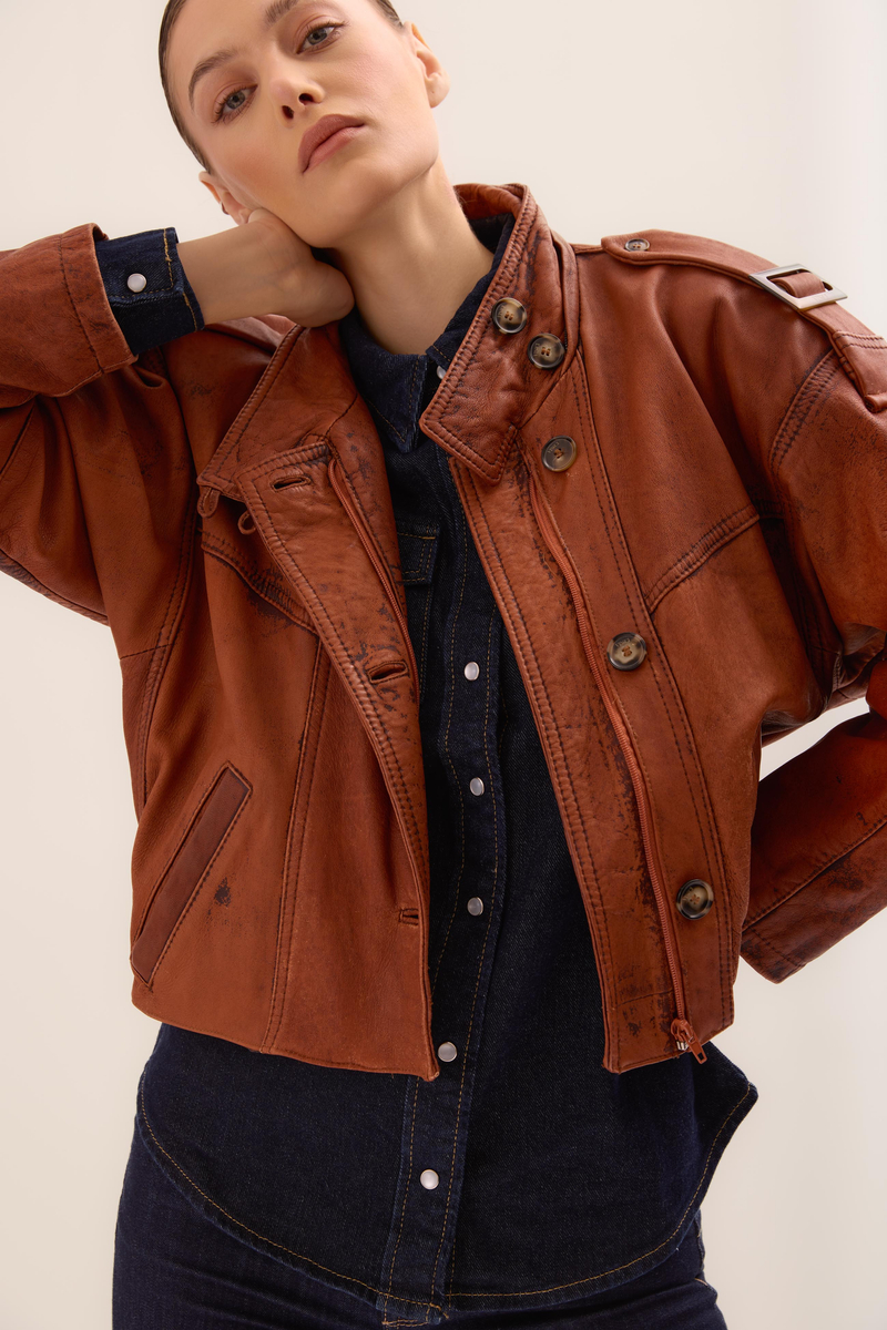 RED LEATHER JACKET WITH EPADS